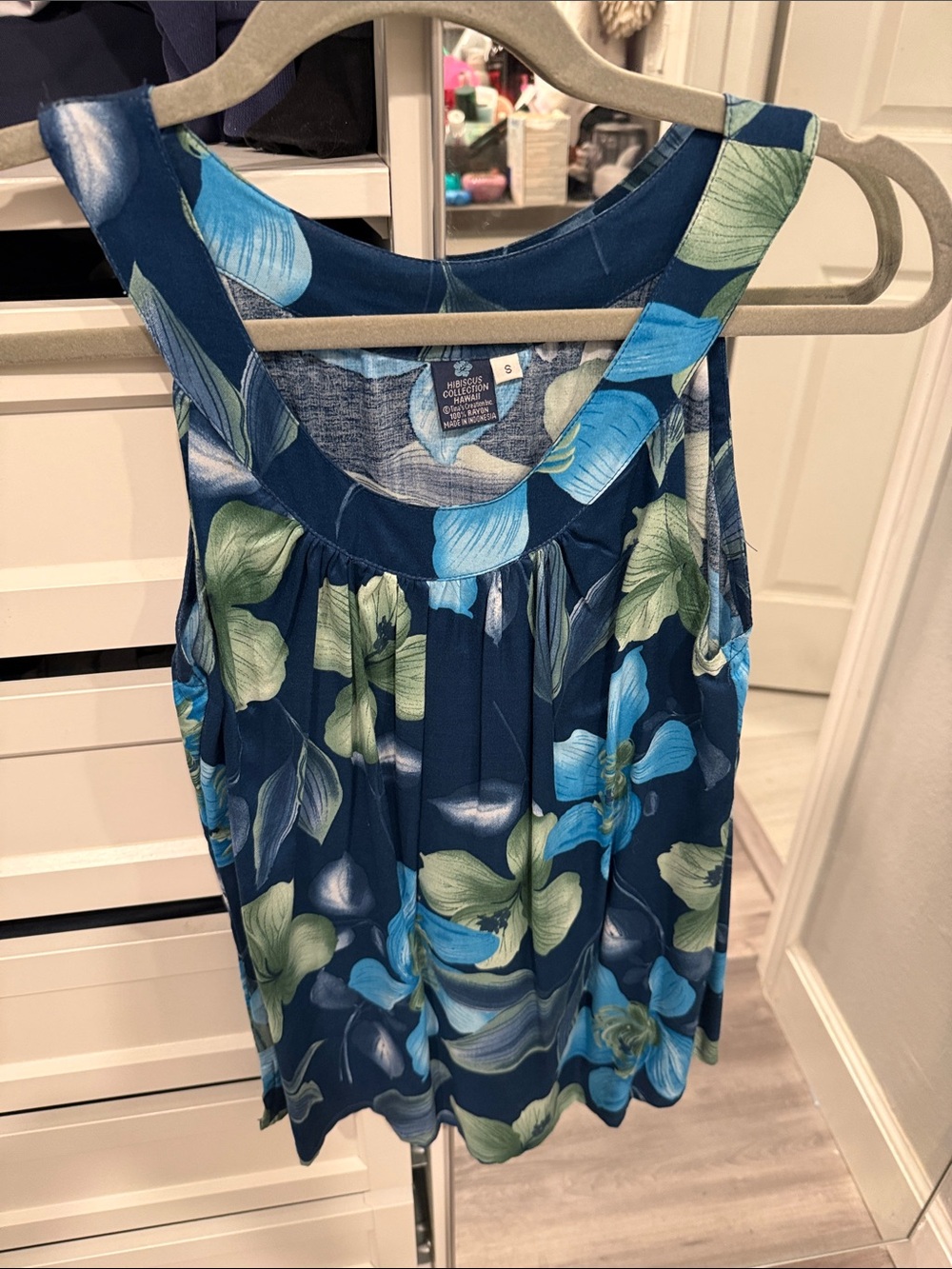 J.Crew Navy Blue Floral Scoop Neck Tank